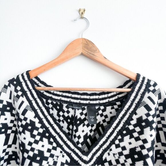 Moda International Black White Sweater Wool Blend Geometric V-Neck Women's S - Picture 3 of 8